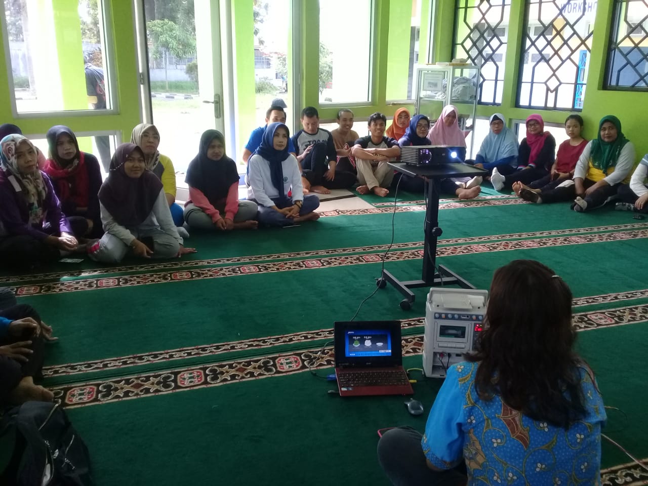 PENYULUHAN P4GN DI BALAI LATIHAN KERJA DINNAKERKOP UKM KABUPATEN BANYUMAS PENYULUHAN P4GN DI BALAI LATIHAN KERJA DINNAKERKOP UKM KABUPATEN BANYUMAS