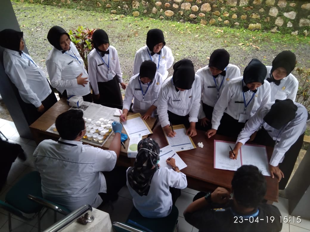 Sosialisasi Bahaya Narkoba dan Tes Urine di Gedung Diklat BKDD Kabupaten Banyumas Sosialisasi Bahaya Narkoba dan Tes Urine di Gedung Diklat BKDD Kabupaten Banyumas
