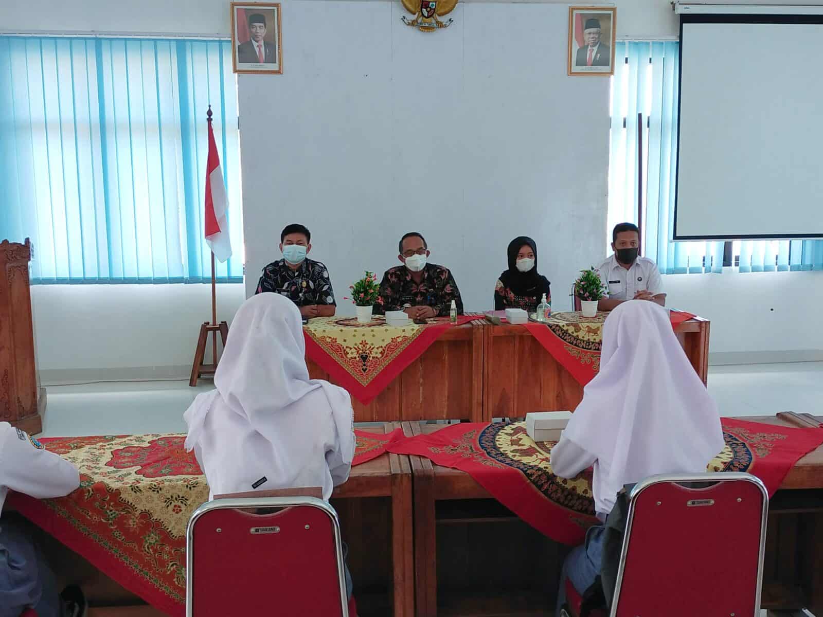 Edukasi P4GN kepada Forum Anak Kecamatan Lumbir