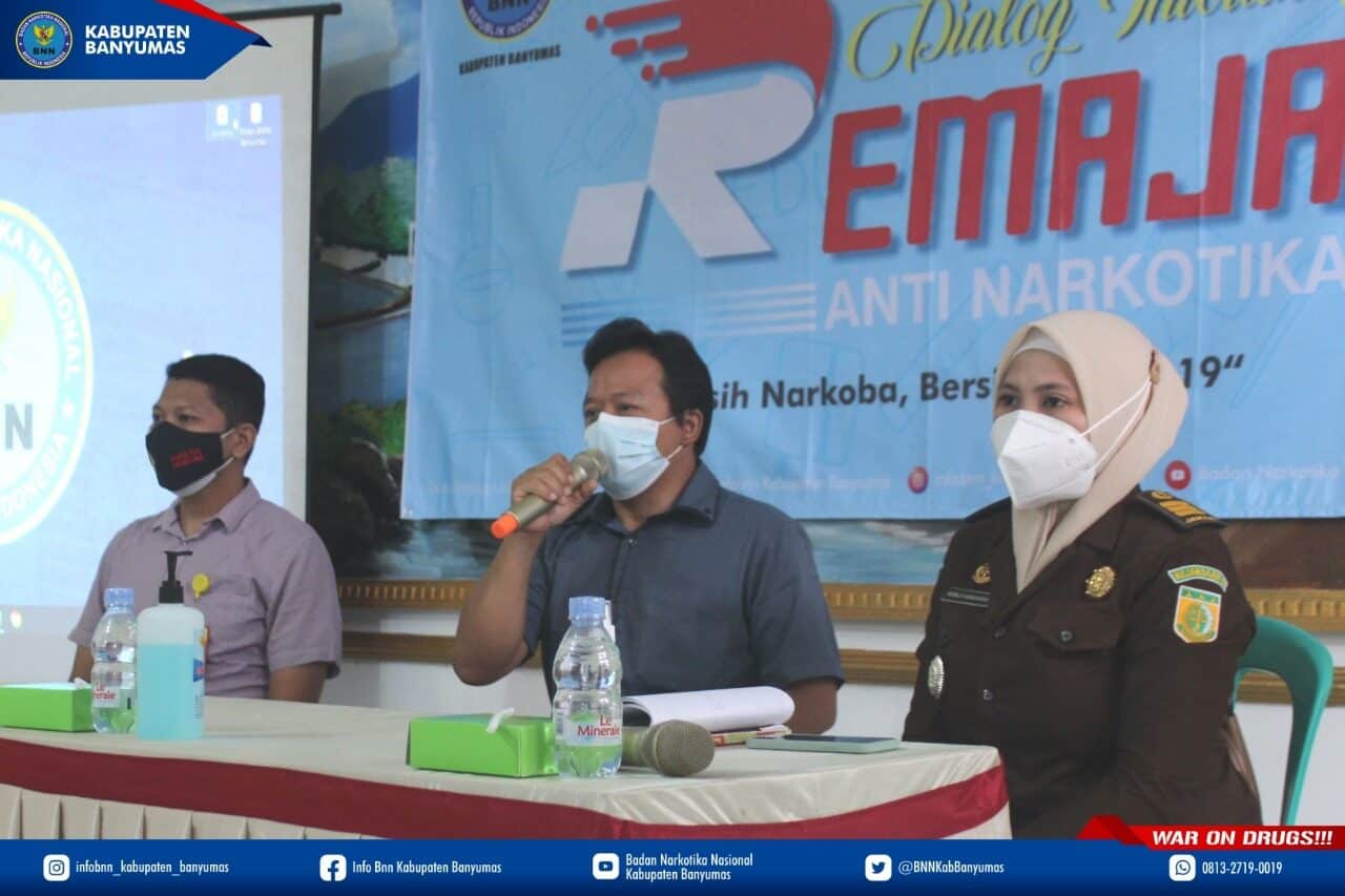 Kegiatan Dialog Interaktif Remaja Teman Sebaya Anti Narkotika Sesi 2 Kegiatan Dialog Interaktif Remaja Teman Sebaya Anti Narkotika Sesi 2