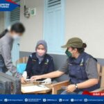 Kegiatan Pemberdayaan Masyarakat Melalui Tes Urine Lingkungan Masyarakat Rumah Kos Rawan