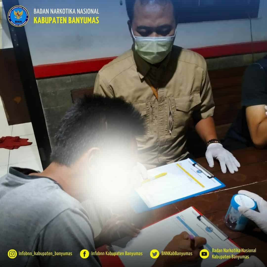 Razia dan Tes Urine Deteksi Dini Kepada Warga Binaan Lembaga Pemasyarakatan Kelas IIA Purwokerto