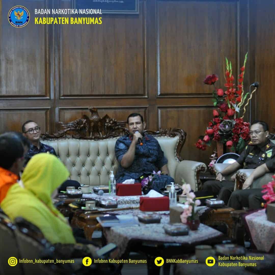 Audiensi Kepala BNNP Jateng bersama Pj. Bupati Banyumas Audiensi Kepala BNNP Jateng bersama Pj. Bupati Banyumas