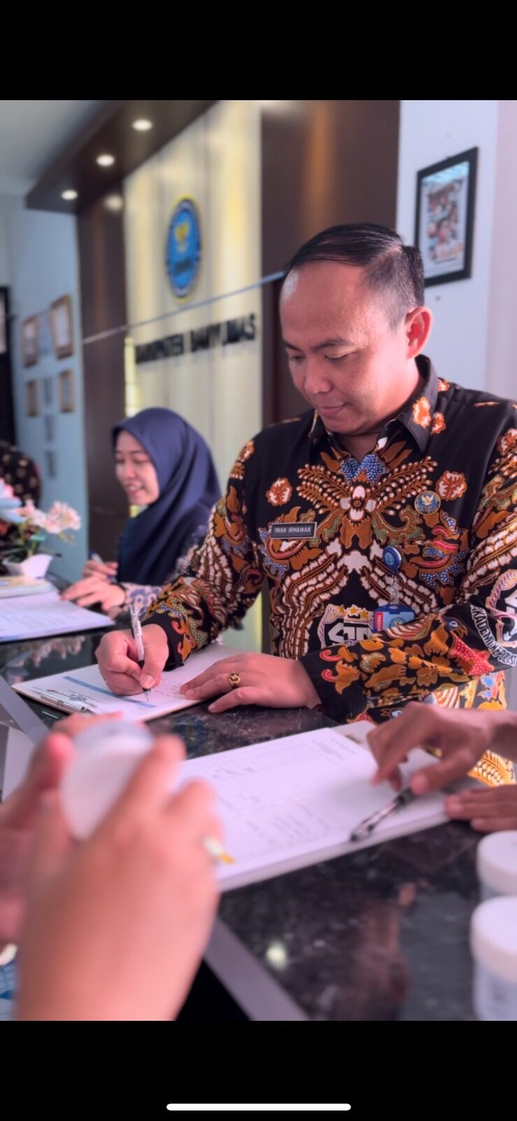 Tes Urine Pegawai BNNK Banyumas : Upaya Meningkatkan Produktivitas dan Integritas Tes Urine Pegawai BNNK Banyumas : Upaya Meningkatkan Produktivitas dan Integritas