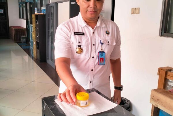 Tes Urine Pegawai BNNK Banyumas Tingkatkan Disiplin Kerja
