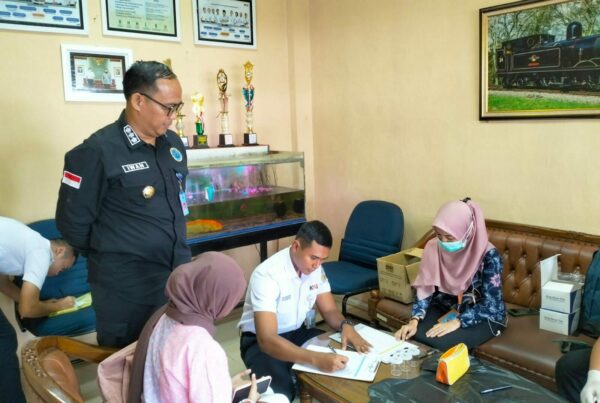 Jelang Arus Mudik Lebaran, Sejumlah Awak Sarana Perkeretaapian Dites Urine Mendadak